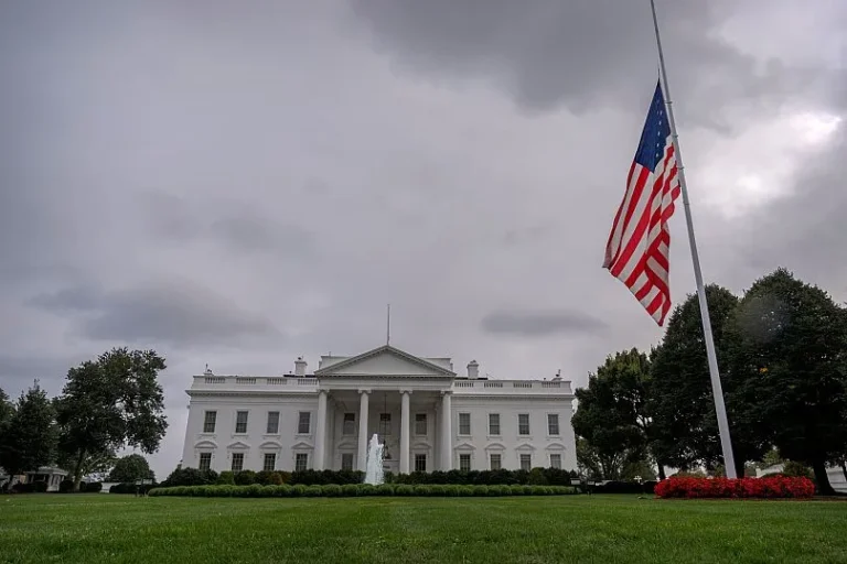 Trump Condemns Charlie Kirk Shooting as Dark Moment Trump Condemns Charlie Kirk Shooting as Dark Moment