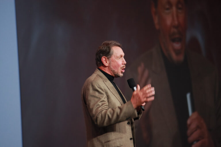 Larry Ellison Becomes World’s Richest, Surpassing Elon Musk