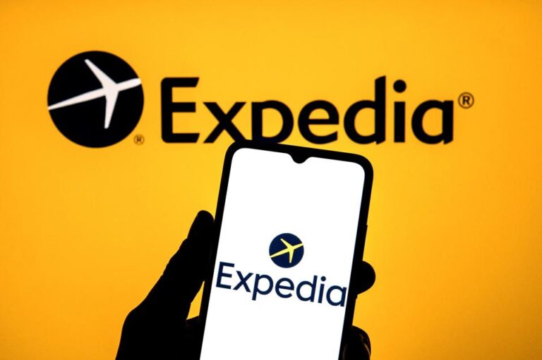 Expedia Q3 Earnings Beat Estimates